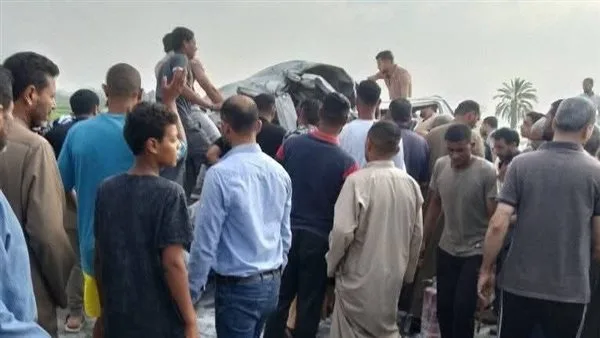 تصادم خطير على الطريق الإقليمي: تفاصيل حادث تصادم شاحنة محملة بالجاز مع ميكروباص وسر “السائق النائم” تصادم خطير على الطريق الإقليمي: تفاصيل حادث تصادم شاحنة محملة بالجاز مع ميكروباص وسر “السائق النائم”