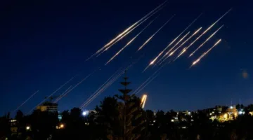 تصاعد التوتر: تبادل الضربات الصاروخية بين إسرائيل وإيران يحدث في وقت متزامن