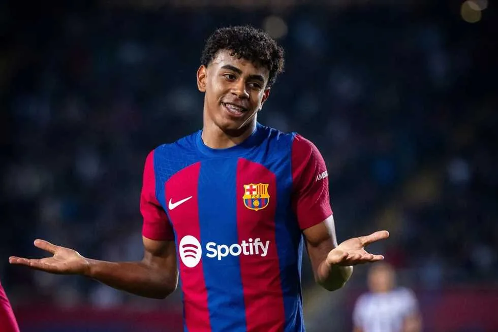 تصريح قاطع من لامين يامال حول انتقاله إلى ريال مدريد تصريح قاطع من لامين يامال حول انتقاله إلى ريال مدريد