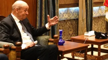 تصريحات لودريان للبنانيين دمرتها الحرب بين إسرائيل وإيران