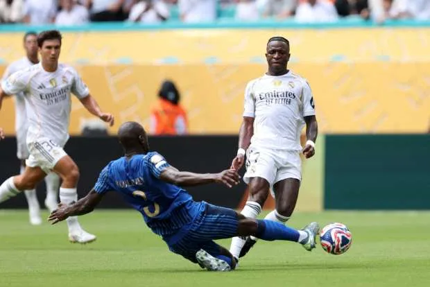 تصنيف فريق الهلال السعودي قبل الجولة الحاسمة في بطولة كأس العالم للأندية تصنيف فريق الهلال السعودي قبل الجولة الحاسمة في بطولة كأس العالم للأندية