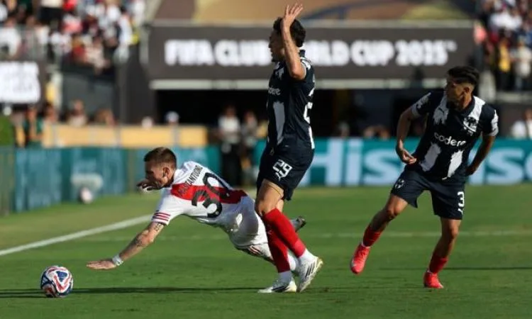 تعادل دون أهداف بين ريفر بليت ومونتيري في كأس العالم للأندية تعادل دون أهداف بين ريفر بليت ومونتيري في كأس العالم للأندية