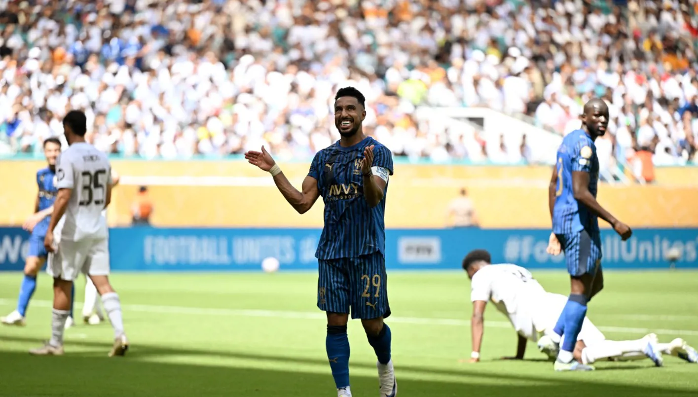 تعادل مثير بين الهلال وريال مدريد في كأس العالم للأندية (فيديو وصور) تعادل مثير بين الهلال وريال مدريد في كأس العالم للأندية (فيديو وصور)