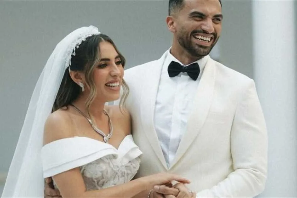 تعرض للمضايقات بسبب اسمه وذاع صيته بسبب سخريته من فكرة الزواج.. 20 معلومة عن يوسف حشيش زوج منة القيعي.