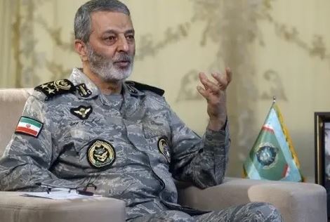 رئيس الأركان الإيراني يبرز زيادة الهجمات على إسرائيل ويناشد سكان تل أبيب وحيفا بالرحيل.