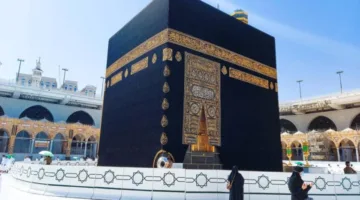 تغيير غلاف الكعبة المشرفة مع انطلاق السنة الهجرية الجديدة (فيديو)