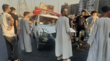 تفاصيل حول إصابة 13 عاملاً في حادث على الطريق الأوسطي بأكتوبر