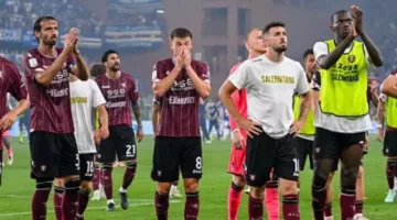 تقارير: 16 إصابة بتسمم في فريق ساليرنيتانا قبل مباراة الملحق للدوري الإيطالي