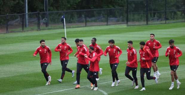 تقرير برازيلي يسلط الضوء على 3 نقاط ضعف في الأهلي خلال المونديال وتحذير ثلاثي لفريق بالميراس. تقرير برازيلي يسلط الضوء على 3 نقاط ضعف في الأهلي خلال المونديال وتحذير ثلاثي لفريق بالميراس.