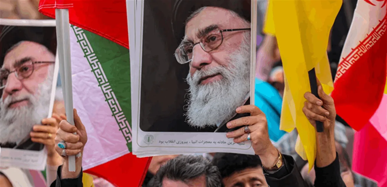 تقرير من The Telegraph: خامنئي يواجه استياءً داخليًا.. هل يقترب النظام من الانهيار؟ تقرير من The Telegraph: خامنئي يواجه استياءً داخليًا.. هل يقترب النظام من الانهيار؟