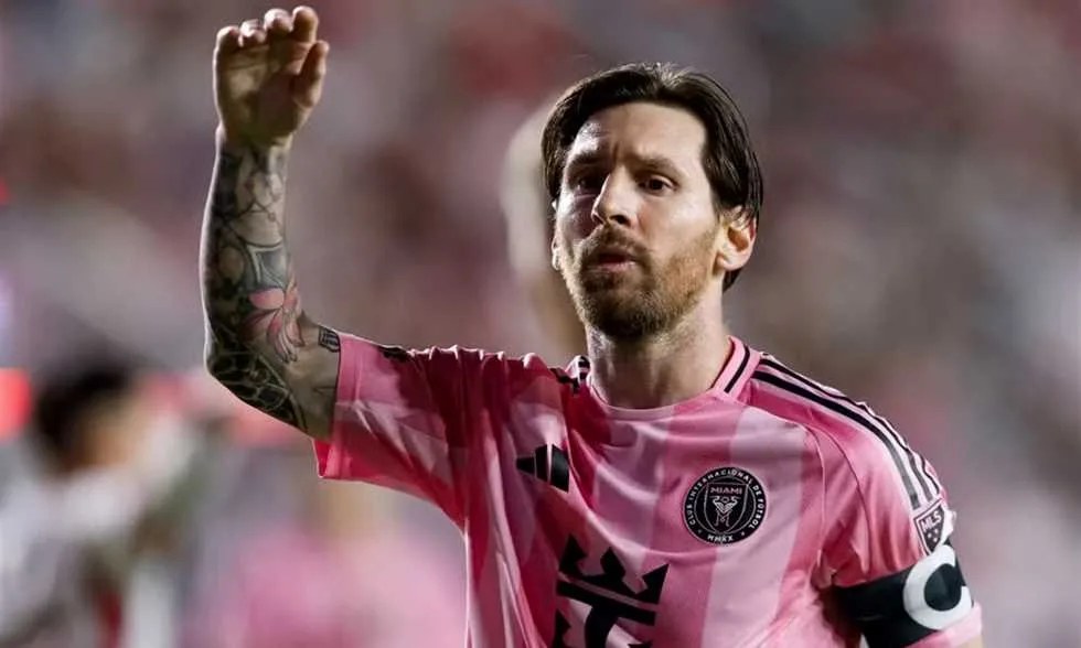 تقرير: ميسي يحصل على عرض جديد للانتقال إلى الدوري السعودي.. والوجهة الأكثر احتمالا تقرير: ميسي يحصل على عرض جديد للانتقال إلى الدوري السعودي.. والوجهة الأكثر احتمالا