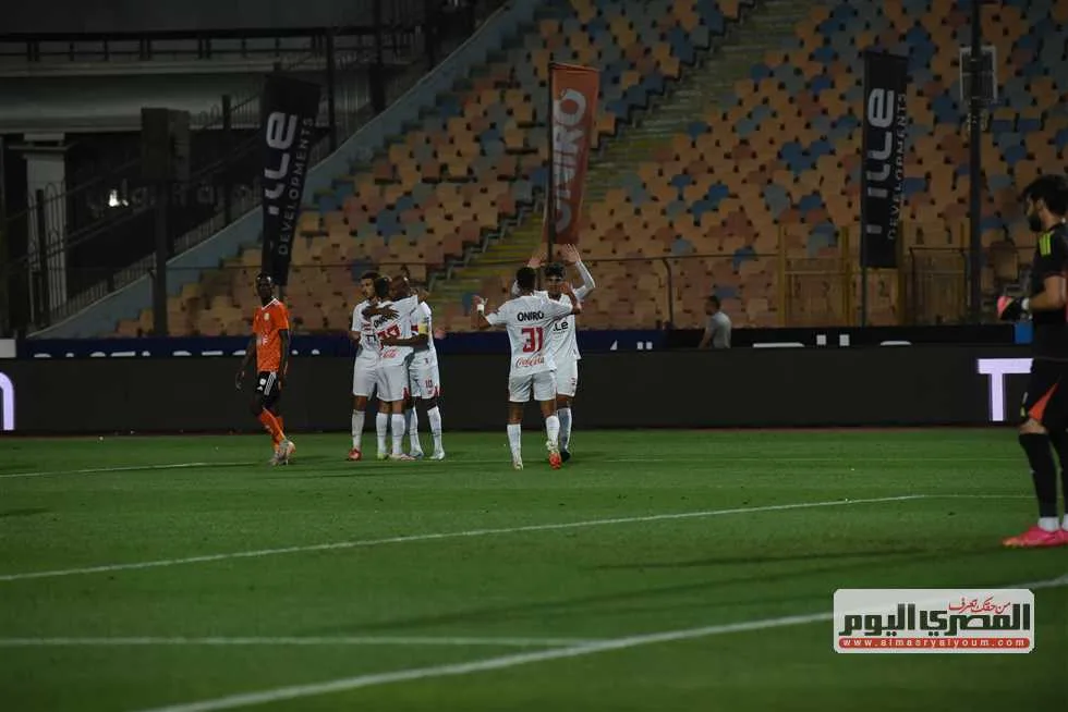 تقييمي لهم كان غير دقيق.. الرمادي يوضح الاختلاف بعد تعاملاته مع لاعبي الزمالك تقييمي لهم كان غير دقيق.. الرمادي يوضح الاختلاف بعد تعاملاته مع لاعبي الزمالك