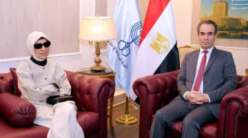 “تكريم الأديب العالمي” .. “المسلماني” يستقبل هدي نجيب محفوظ قبيل افتتاح استوديو نجيب محفوظ