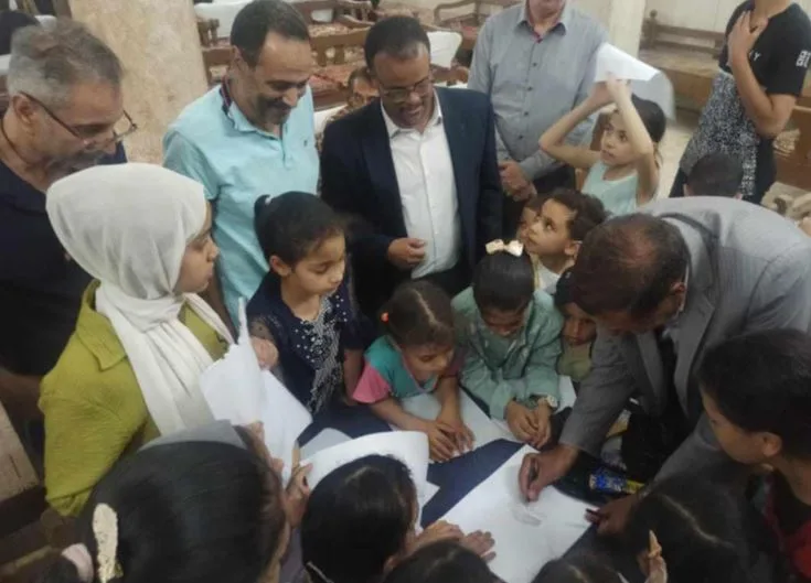 إقبال واسع على فعاليات قافلة أهالينا والمسرح المتنقل لقصور الثقافة في سوهاج إقبال واسع على فعاليات قافلة أهالينا والمسرح المتنقل لقصور الثقافة في سوهاج