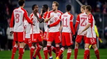 تكوين فريقي بايرن ميونخ وأوكلاند سيتي في بطولة كأس العالم للأندية