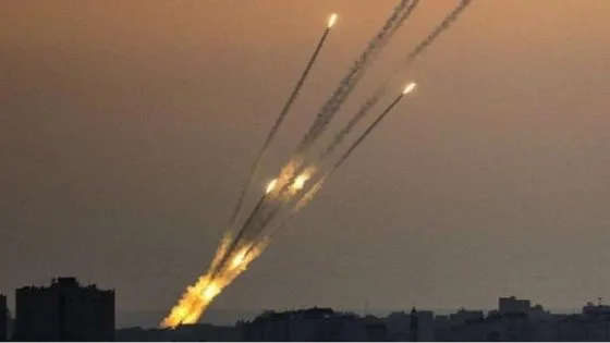 إيران تطلق أكبر هجوم صاروخي ضد إسرائيل حتى الآن