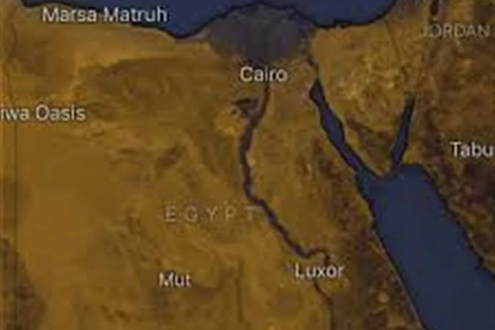 تنبيه جوي: حرارة مرتفعة وضباب ورياح قوية في مطروح خلال أول أيام عيد الأضحى 2025 تنبيه جوي: حرارة مرتفعة وضباب ورياح قوية في مطروح خلال أول أيام عيد الأضحى 2025