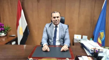 قطرة دم تعني الحياة.. وكيل صحة البحيرة يشجع المواطنين على الانضمام لحملة التبرع بالدم.