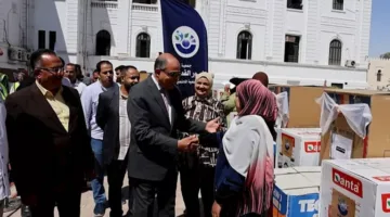 توزيع 23 طقم عروس للفتيات من ذوات الدخل المحدود في المنيا (صور)