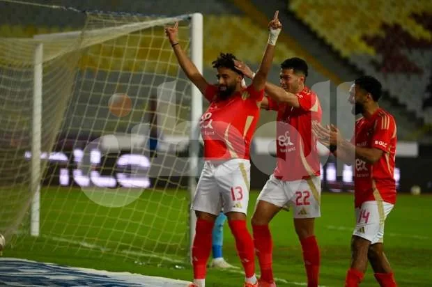 توقعات بتشكيل الأهلي أمام بورتو في كأس العالم للأندية: دخول ثنائي جديد للملعب توقعات بتشكيل الأهلي أمام بورتو في كأس العالم للأندية: دخول ثنائي جديد للملعب