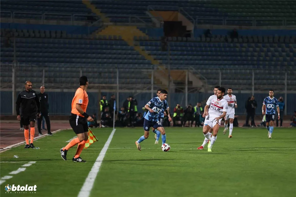 توقيت البث والقناة لمباراة الزمالك وبيراميدز اليوم في نهائي كأس مصر.. بالإضافة إلى المعلقين. توقيت البث والقناة لمباراة الزمالك وبيراميدز اليوم في نهائي كأس مصر.. بالإضافة إلى المعلقين.