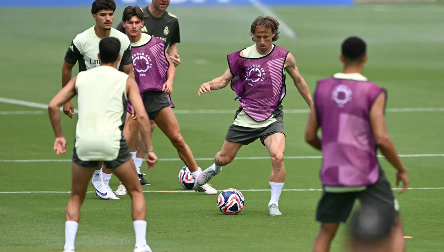 توقيت المباراة بين ريال مدريد والهلال في كأس العالم للأندية والقنوات التي ستنقلها توقيت المباراة بين ريال مدريد والهلال في كأس العالم للأندية والقنوات التي ستنقلها