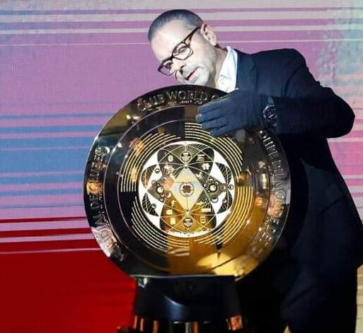 تيباس: لقاءات كأس العالم للأندية تشبه المباريات الودية.. ولن نقوم بتأجيل الدوري من أجلها تيباس: لقاءات كأس العالم للأندية تشبه المباريات الودية.. ولن نقوم بتأجيل الدوري من أجلها