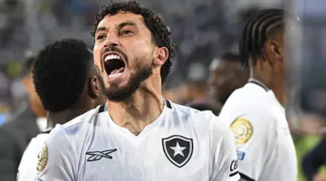 تيليس: قيل لنا إننا سنتوجه لزيارة “ميكي ماوس” في مونديال الأندية.. لكننا نجحنا في التأهل.