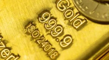 ثبات أسعار الذهب في عمان يوم الأحد 15-6-2025، بينما بلغ سعر عيار 21 نحو 37.050 ريال في ختام التداولات.