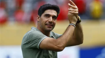 “ثلاث كلمات”: مدرب بالميراس يكشف عن سر الانتصار على بوتافوجو في كأس العالم للأندية