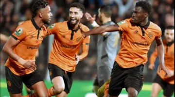 ثلاثية تاريخية تقترب.. نهضة بركان تصل إلى نهائي كأس العرش بعد الفوز على المغرب التطواني