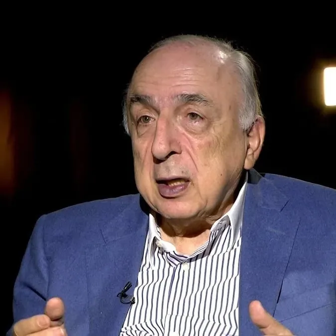 ثمانون من هذه الأمم: الأصدقاء في المعركة