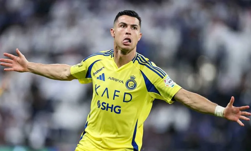 جاياردو: طلبت من رونالدو الانضمام إلى ريفر بليت في كأس العالم للأندية جاياردو: طلبت من رونالدو الانضمام إلى ريفر بليت في كأس العالم للأندية