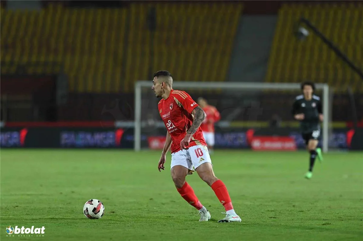جراديشار: متحمس لمواجهة إنجازي المفضل.. ويعد جماهير الأهلي قبل مباراة بالميراس جراديشار: متحمس لمواجهة إنجازي المفضل.. ويعد جماهير الأهلي قبل مباراة بالميراس