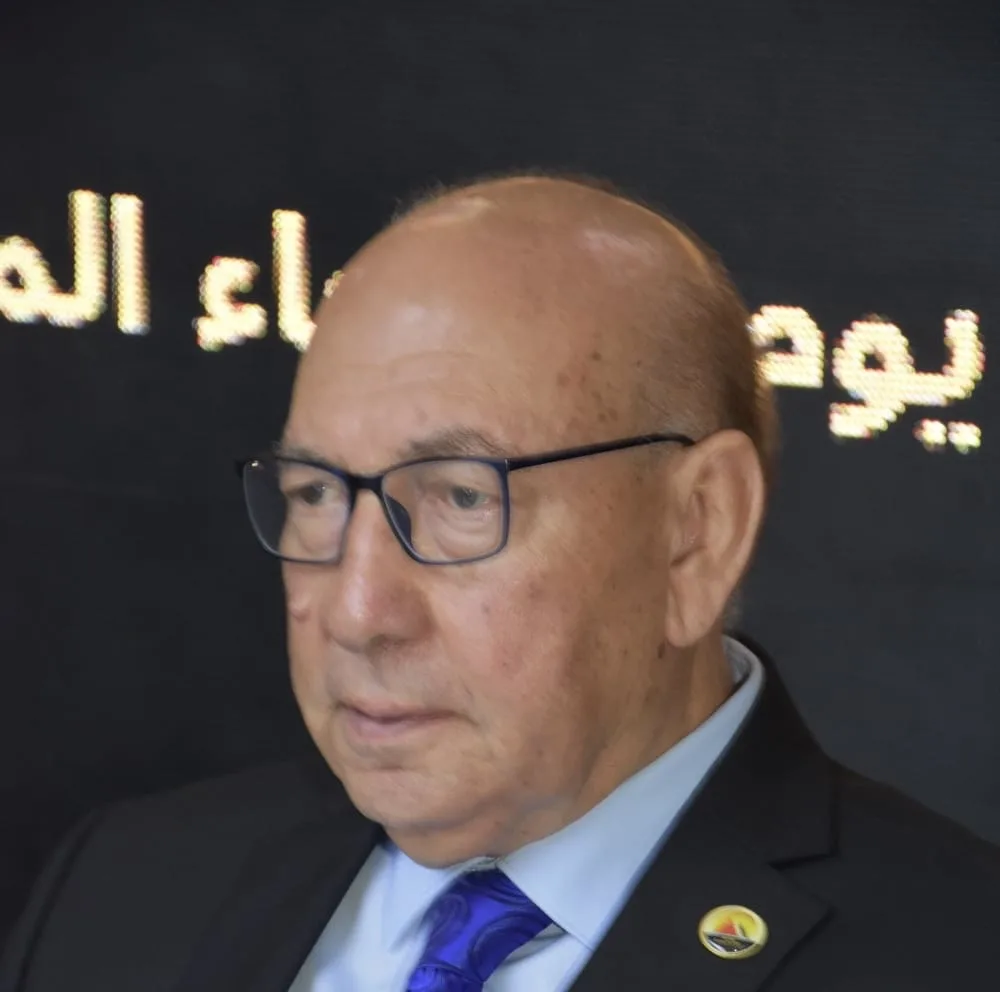جمال التهامي: أحزاب التحالف ستساند بعضها في الدوائر الانتخابية للتنافس على المقاعد الفردية. جمال التهامي: أحزاب التحالف ستساند بعضها في الدوائر الانتخابية للتنافس على المقاعد الفردية.