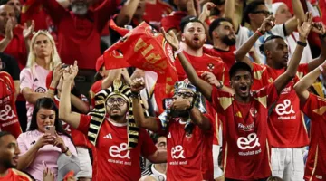 جماهير الأهلي تملأ تايمز سكوير باللون الأحمر – تغطية يلا كورة (فيديو)