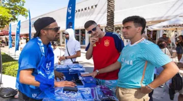 جماهير الهلال السعودي تتجه إلى ميامي قبل مباراة ريال مدريد
