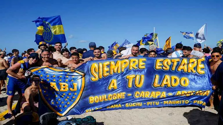 جماهير بوكا جونيورز تجذب الانتباه في بطولة العالم للأندية جماهير بوكا جونيورز تجذب الانتباه في بطولة العالم للأندية