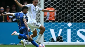 جماهير ليفربول تتهكم على بداية أرنولد مع ريال مدريد