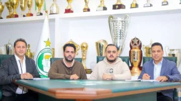 جمهور السويحلي ي invade ملعب مباراة الأهلي الليبي.. ما الذي حدث لحسام البدري؟