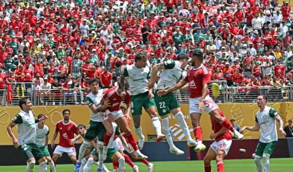 جميع الخيارات المتاحة لتأهل الأهلي إلى دور الـ16 في مونديال الأندية جميع الخيارات المتاحة لتأهل الأهلي إلى دور الـ16 في مونديال الأندية