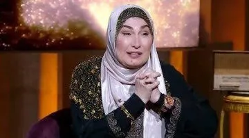 جميلة عزيز تعاني من تمزق في شبكية العين وتناشد جمهورها بالدعاء لها