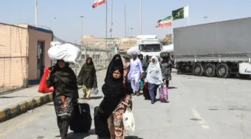 جهود أوروبية لتشجيع إيران على التفاوض… وواشنطن تفكر في الانخراط في الصراع.