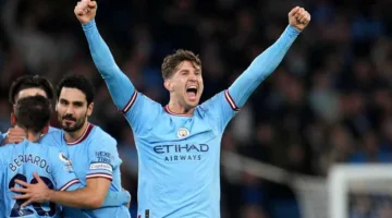 جون ستونز يعلن استمراره مع مانشستر سيتي