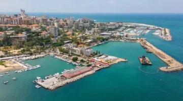 جونيه: 16 عاماً من التحديات بين التمويل والبيروقراطية في المرفأ