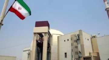 جيش الاحتلال يحذر الإيرانيين بالقرب من المنشآت العسكرية بالرحيل الفوري.