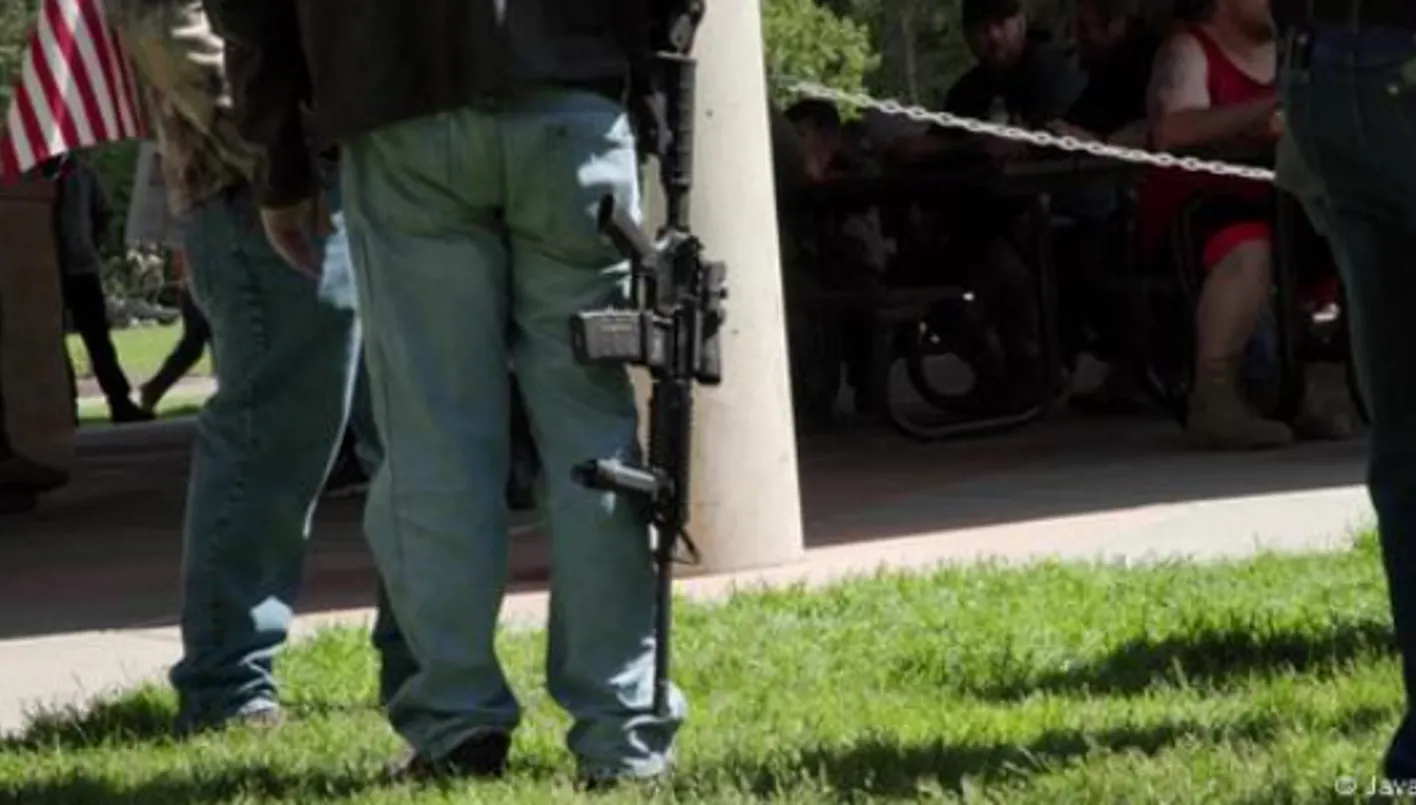 حادث أمني في ولاية أمريكية… عدم وضوح في عدد الضحايا والشرطة تدعو إلى توخي الحذر حادث أمني في ولاية أمريكية… عدم وضوح في عدد الضحايا والشرطة تدعو إلى توخي الحذر