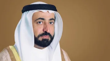 حاكم الشارقة يقدم تعازيه لخادم الحرمين الشريفين في وفاة الأمير فيصل بن تركي