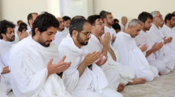 حجاج الإمارات يتجمعون في ساحة عرفات لأداء أهم شعائر الحج