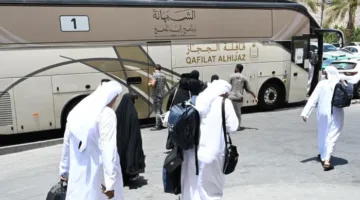 حجاج الإمارات يكملون شعائر الحج ويبدأون العودة إلى وطنهم